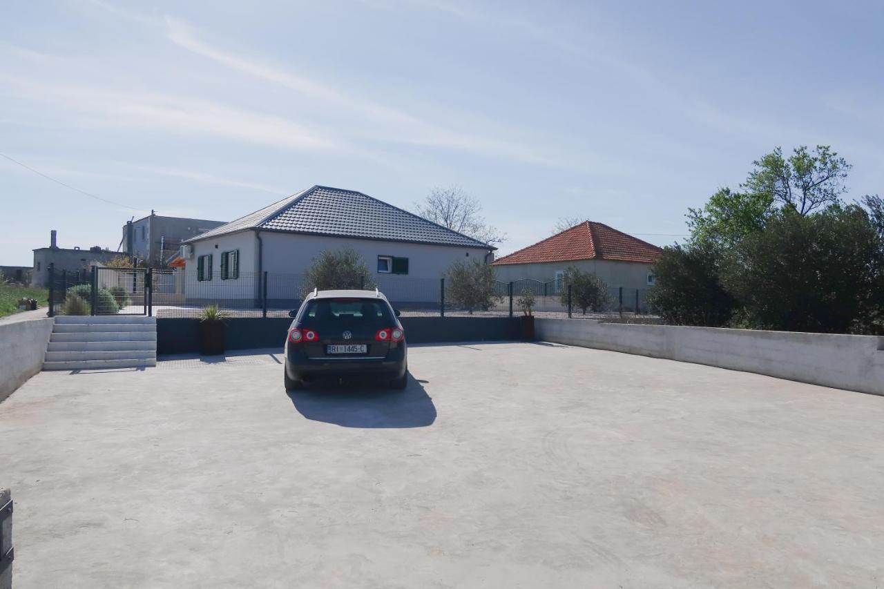 Tara Villa Sveti Filip i Jakov Eksteriør billede